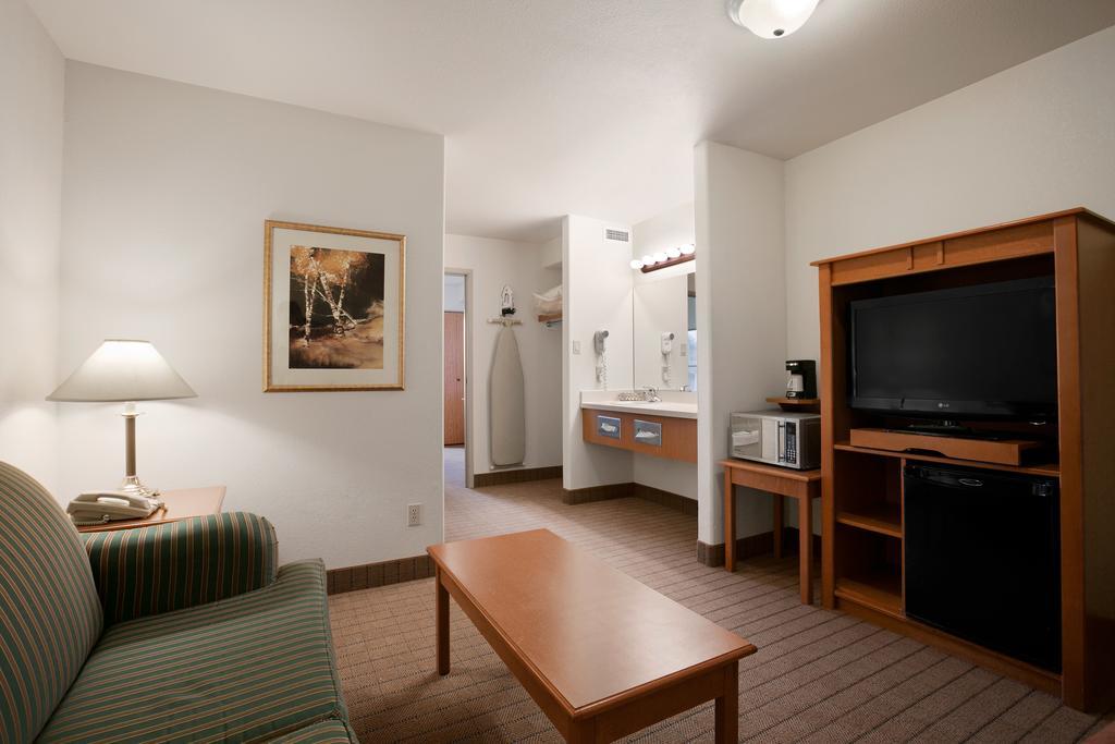 Super 8 By Wyndham Nelson Bc 3*